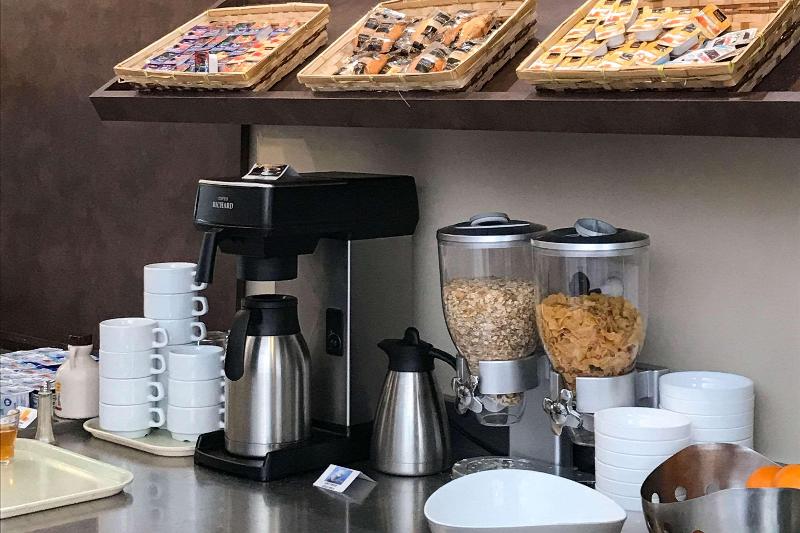 هتل Le Circuit Le Mans