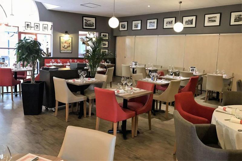 هتل Le Circuit Le Mans