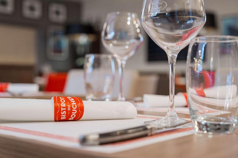 هتل Le Circuit Le Mans