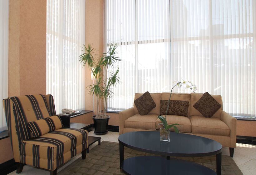 Crescent Hotel Long Island City