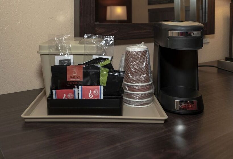 فندق Red Roof Inn Valdosta  University