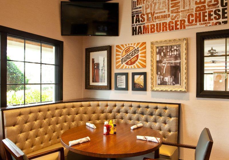 Отель Sonesta Atlanta Airport South