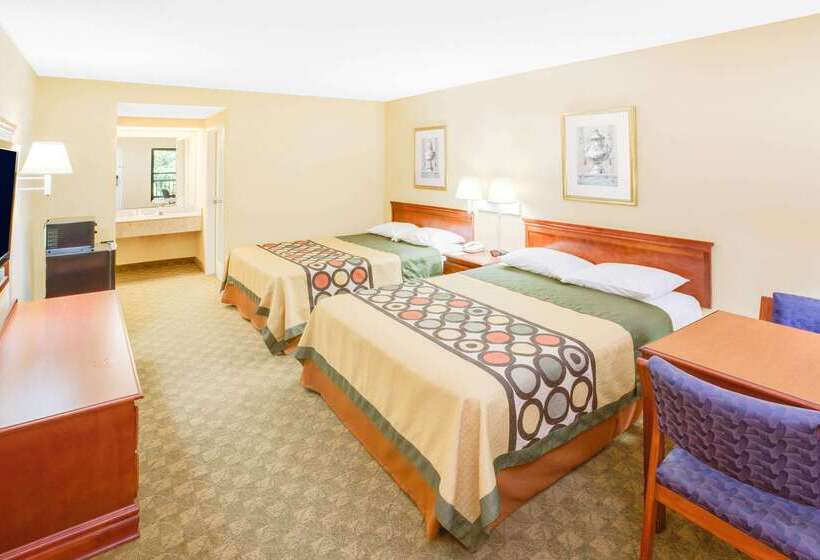 בית מלון כפרי Super 8 By Wyndham Diberville Biloxi Area