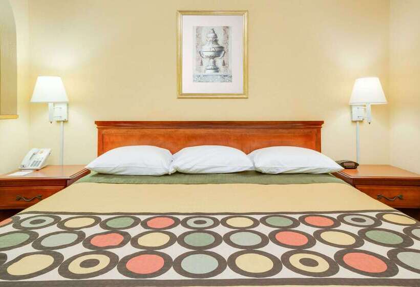 בית מלון כפרי Super 8 By Wyndham Diberville Biloxi Area