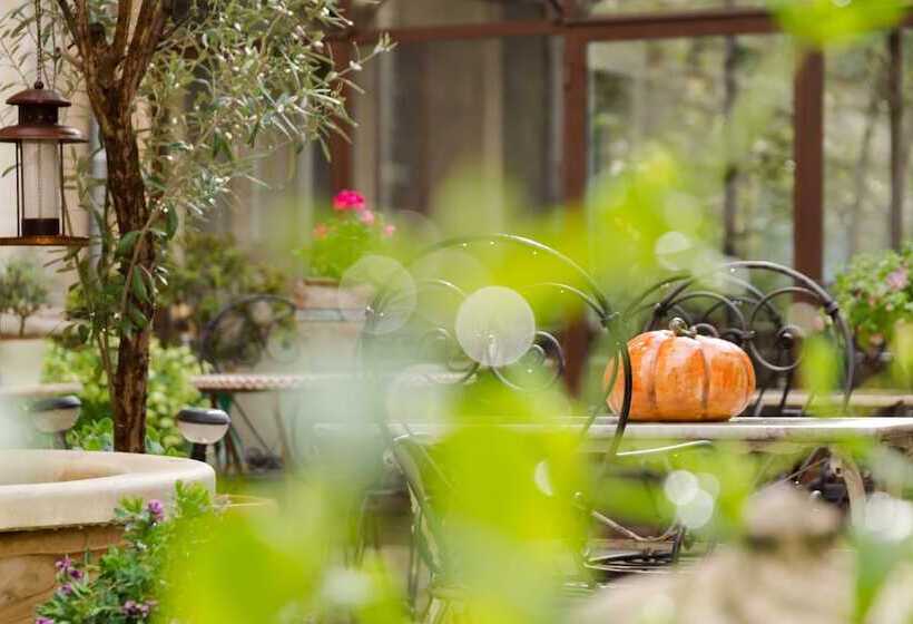 호텔 The Originals Boutique, Hôtel Du Parc, Cavaillon