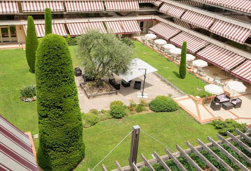 호텔 The Originals Boutique, Hôtel Les Strélitzias, Antibes Juan Les Pins