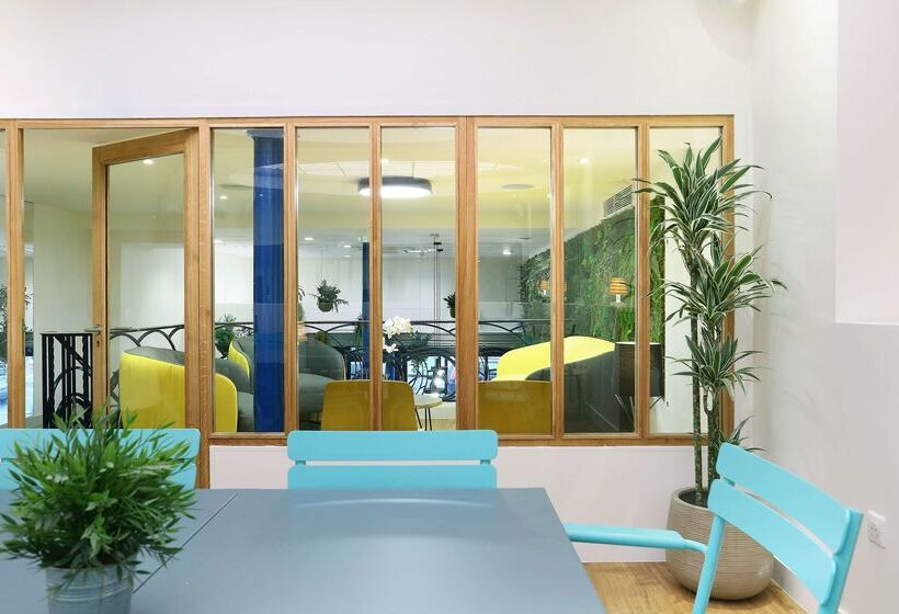 ホテル The Playce By Happyculture