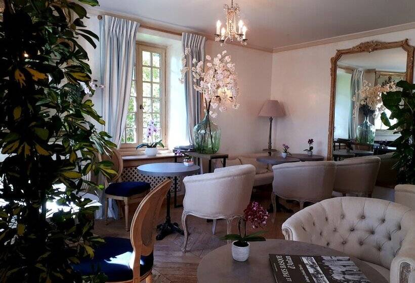 Отель Villa Catarie