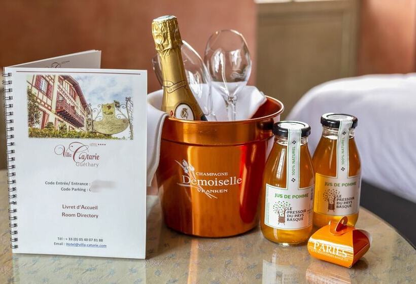 Отель Villa Catarie