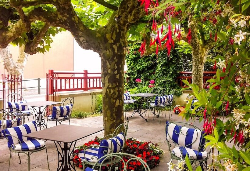 Отель Villa Catarie