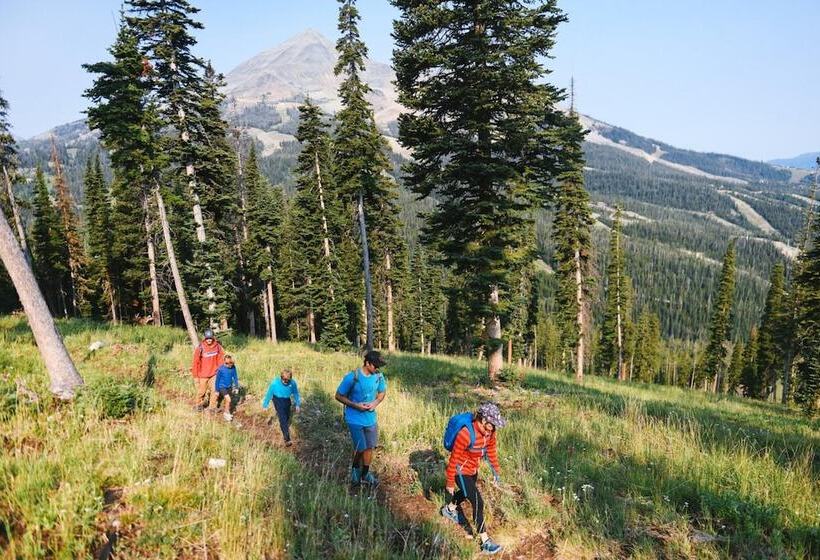 هتل Whitewater Inn