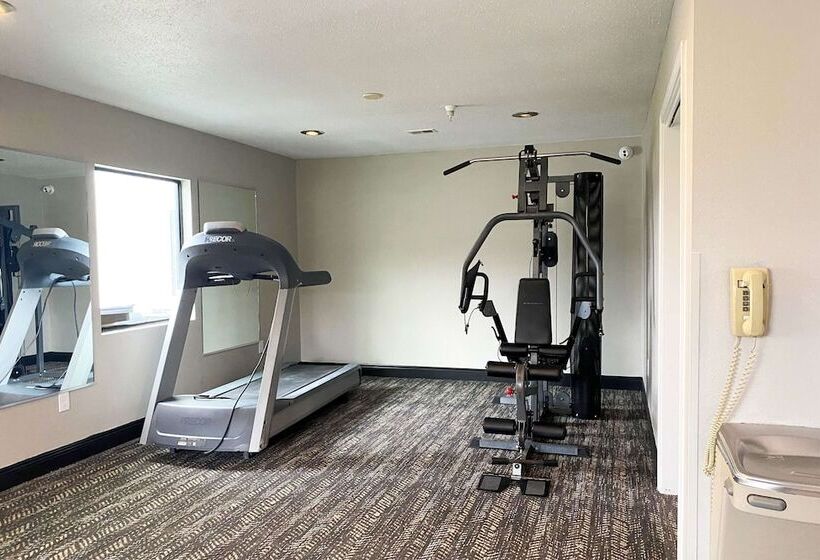 בית מלון כפרי Wingate By Wyndham Biloxi Ocean Springs