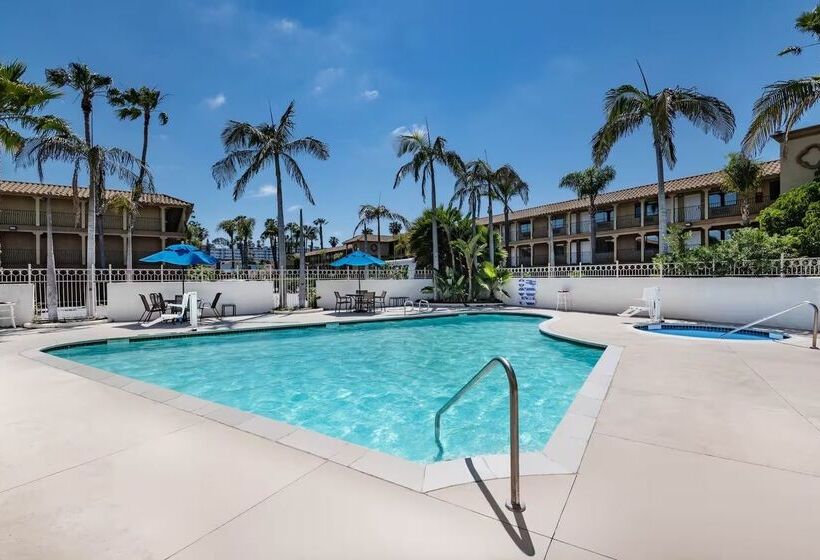 ホテル Wyndham Garden San Diego