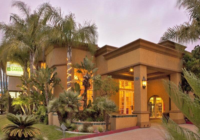 ホテル Wyndham Garden San Diego
