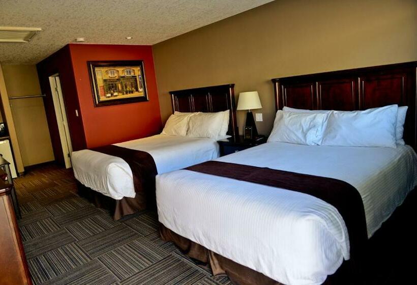 121 Steakhouse & Motel