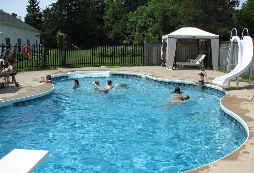 مبيت وإفطار The Parrsboro Mansion Inn