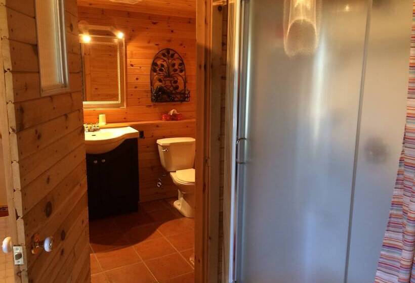 مبيت وإفطار The Parrsboro Mansion Inn