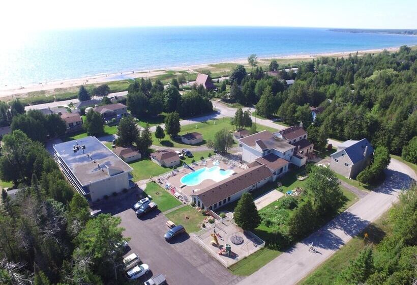 فندق على الطريق Sauble Beach Lodge