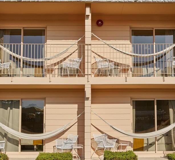 The June Motel, Sauble Beach