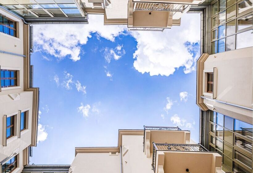 Ventus Rosa Boutique Apart