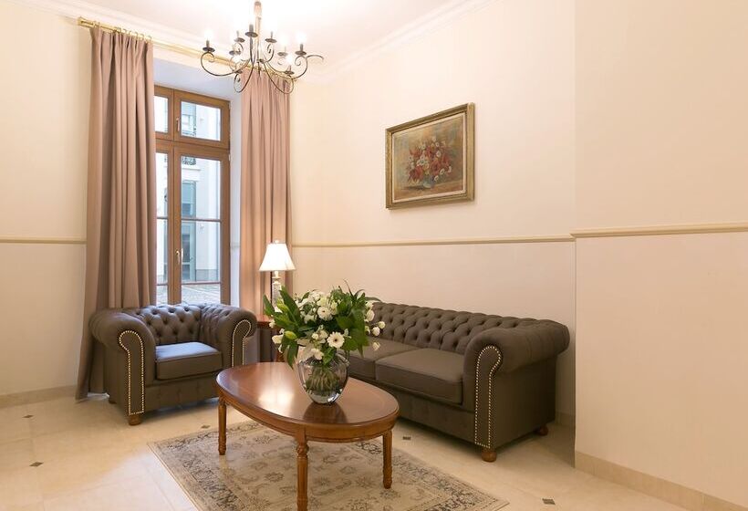 Ventus Rosa Boutique Apart