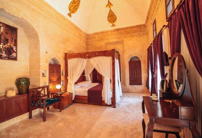 هتل Maristan Tarihi Konak