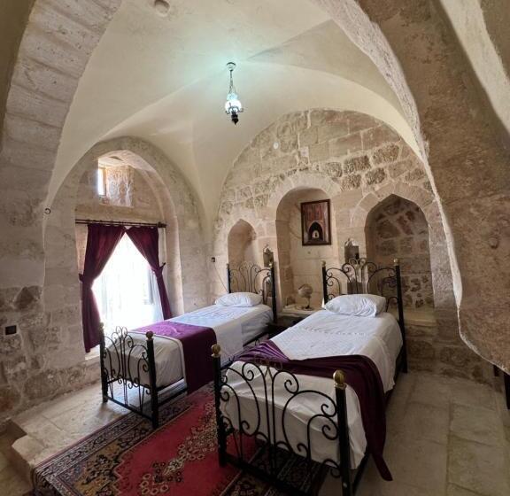 هتل Maristan Tarihi Konak