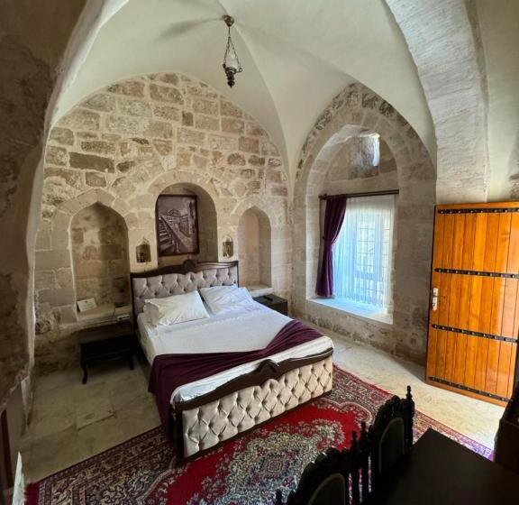 هتل Maristan Tarihi Konak