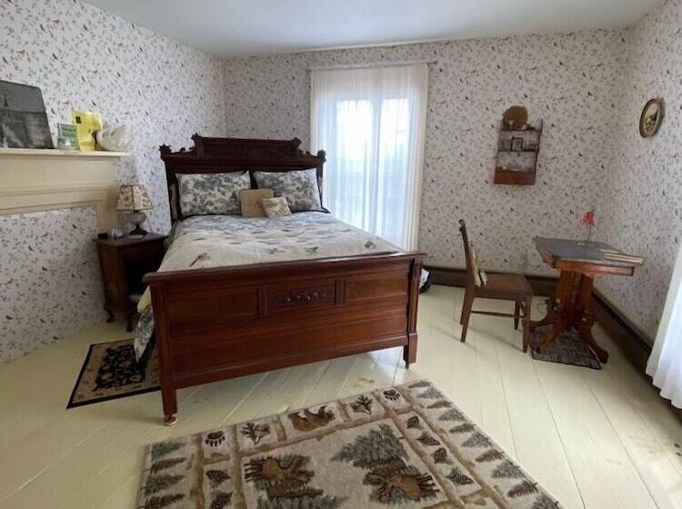 مبيت وإفطار Sewall House Yoga Retreat