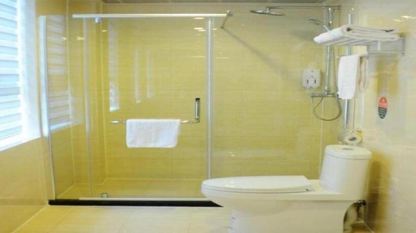 Отель Greentree Inn Huaian Lianshui Jindi International Garden Business