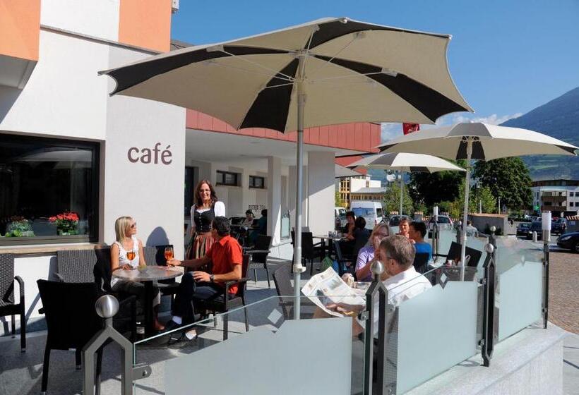 Aktiv & Wellnesshotel Zentral