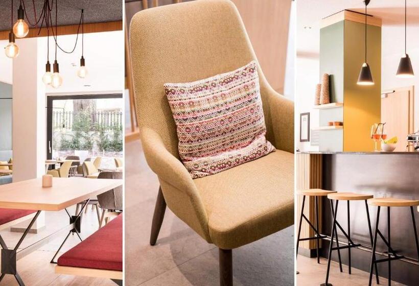 Flora Hotel & Suites