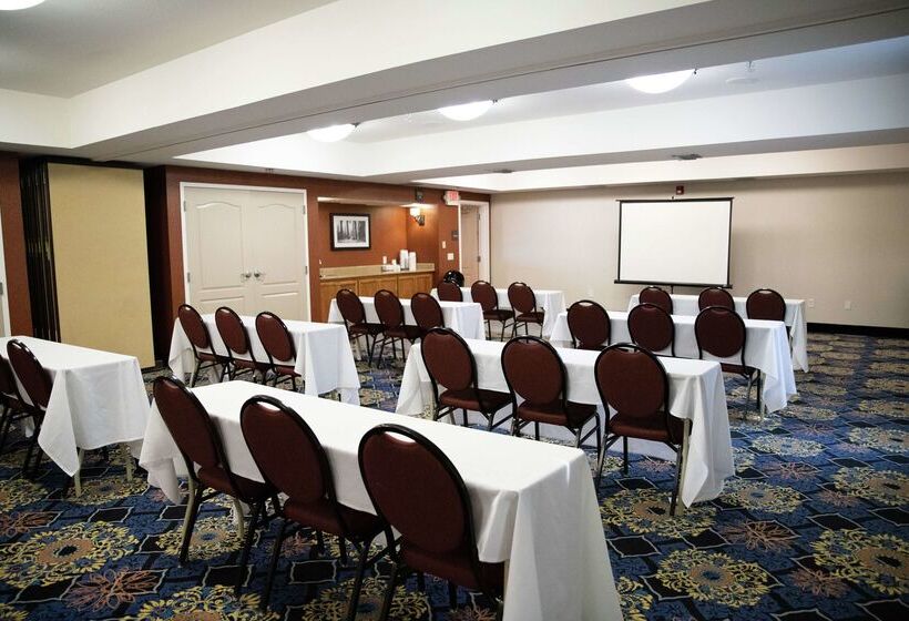 Hampton Inn & Suites Fresno