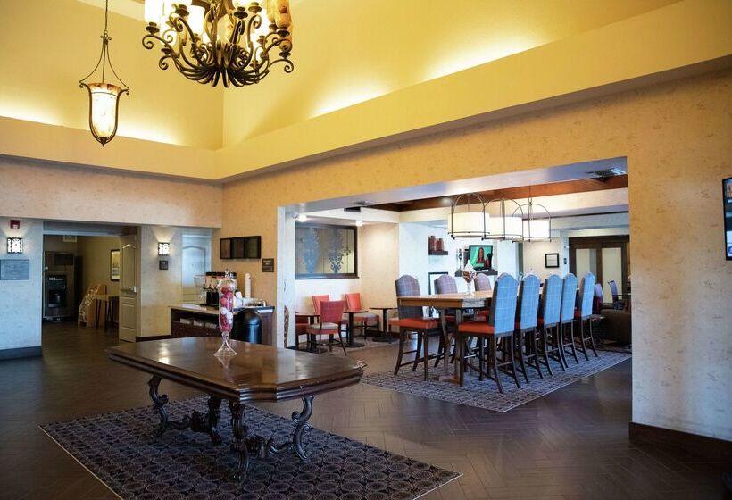 Hampton Inn & Suites Fresno