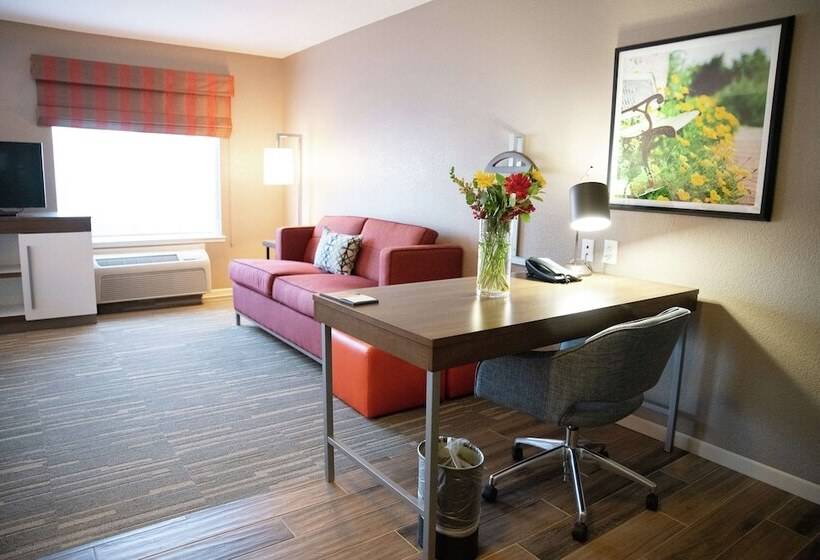 Hampton Inn & Suites Fresno