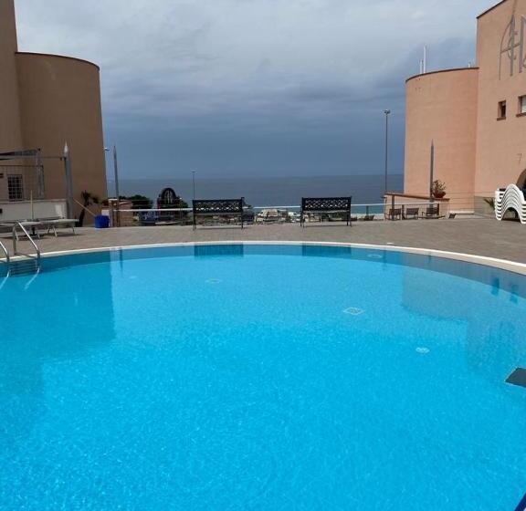 בית מלון כפרי Addaura Village E Congressi