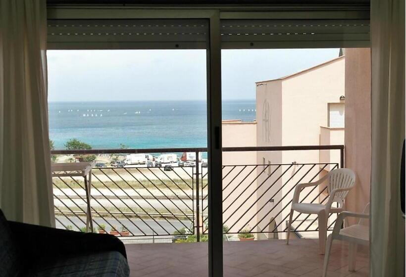 בית מלון כפרי Addaura Village E Congressi