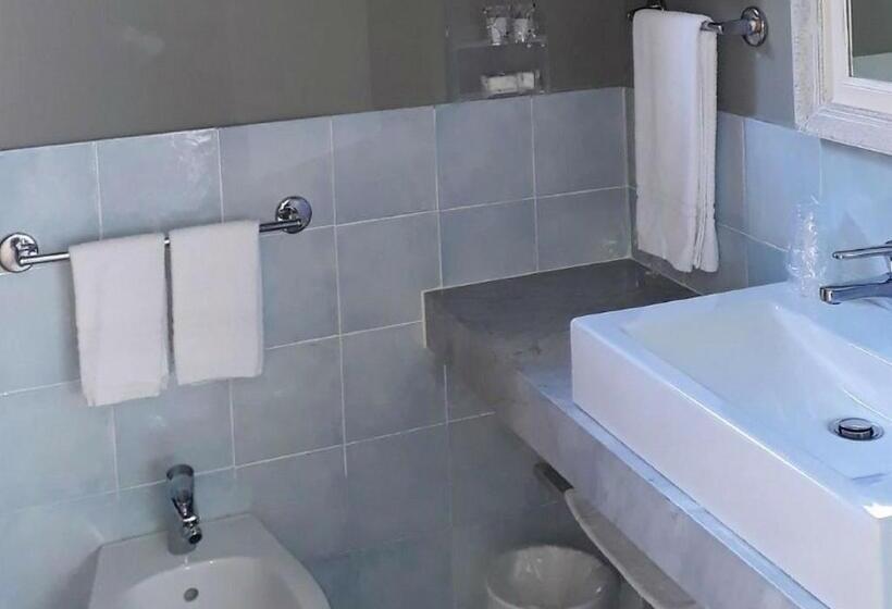 בית מלון כפרי Addaura Village E Congressi