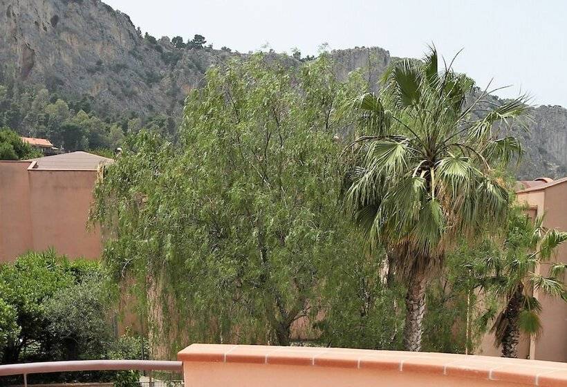 בית מלון כפרי Addaura Village E Congressi