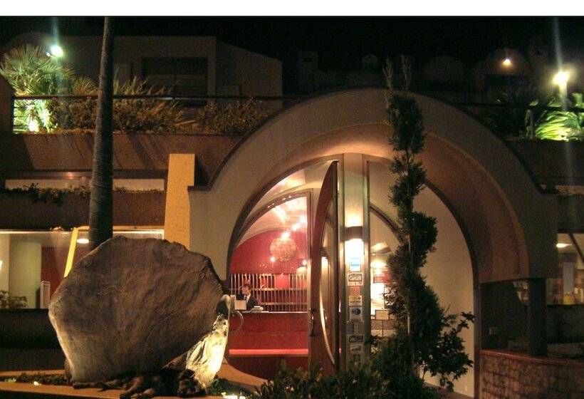 בית מלון כפרי Addaura Village E Congressi