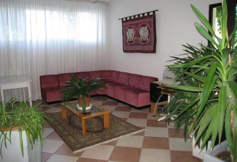 בית מלון כפרי Albergo Boomerang