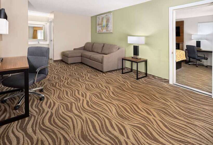 호텔 Baymont By Wyndham Griffin