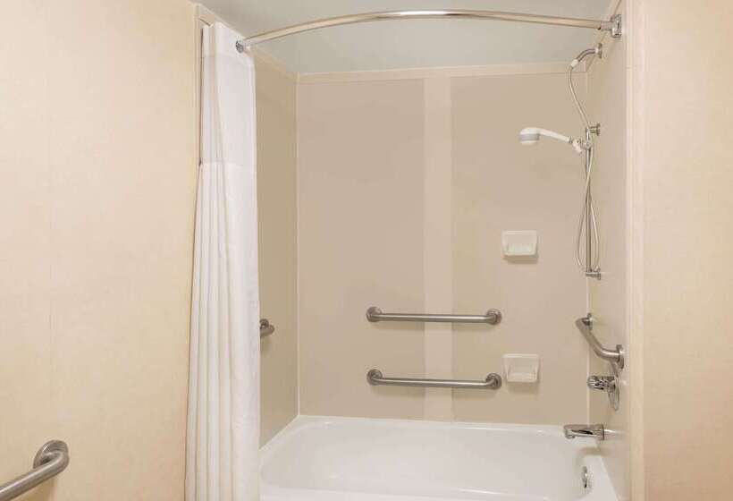 호텔 Baymont By Wyndham Griffin