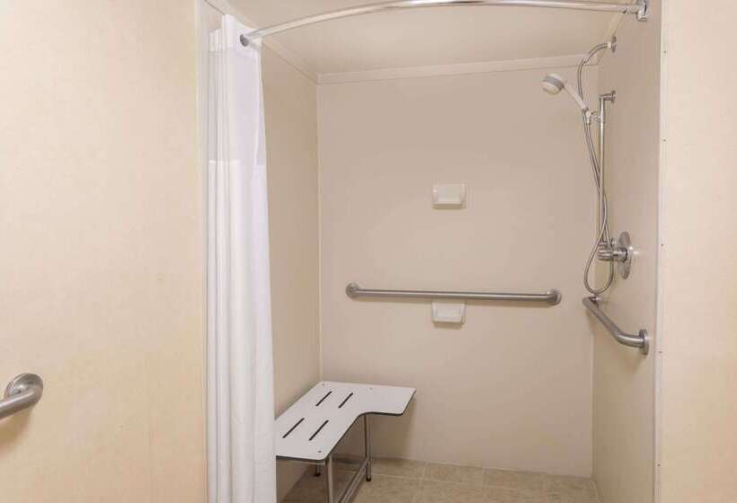 호텔 Baymont By Wyndham Griffin