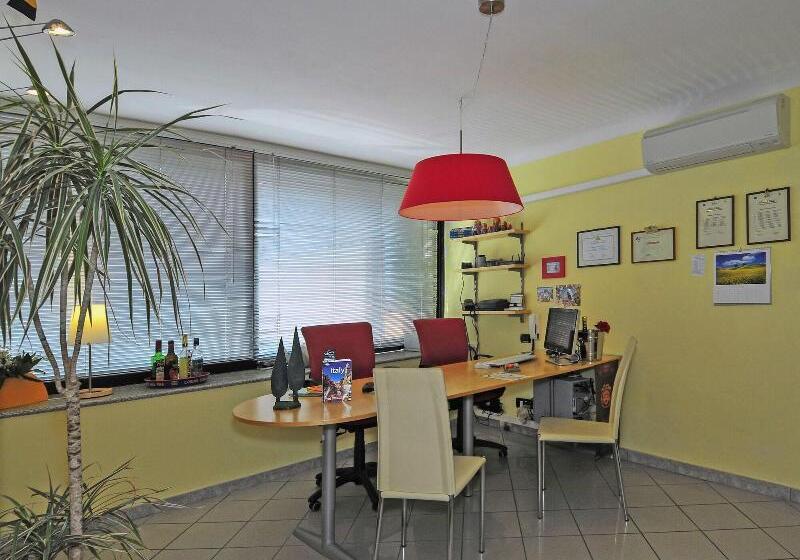 فندق B&b Ai Cipressi