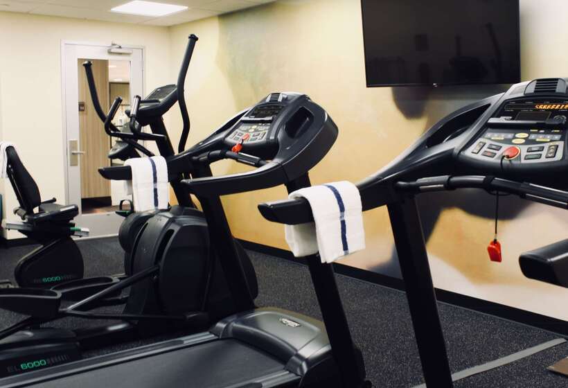 בית מלון כפרי Best Western Plus Arrowhead