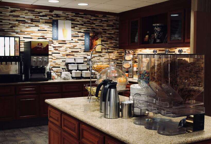 בית מלון כפרי Best Western Plus Arrowhead