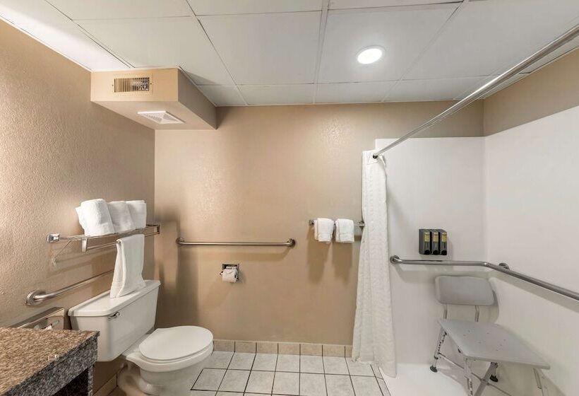 Best Western Plus Russellville Hotel & Suites