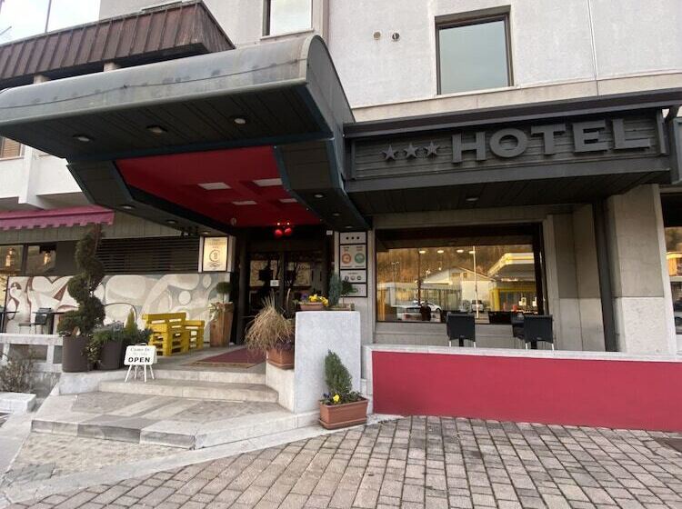 בית מלון כפרי Casagrande