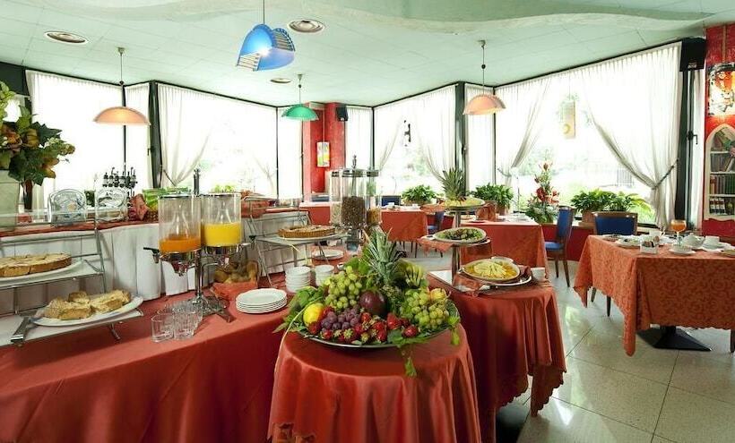 Castagna Palace Hotel & Restaurant